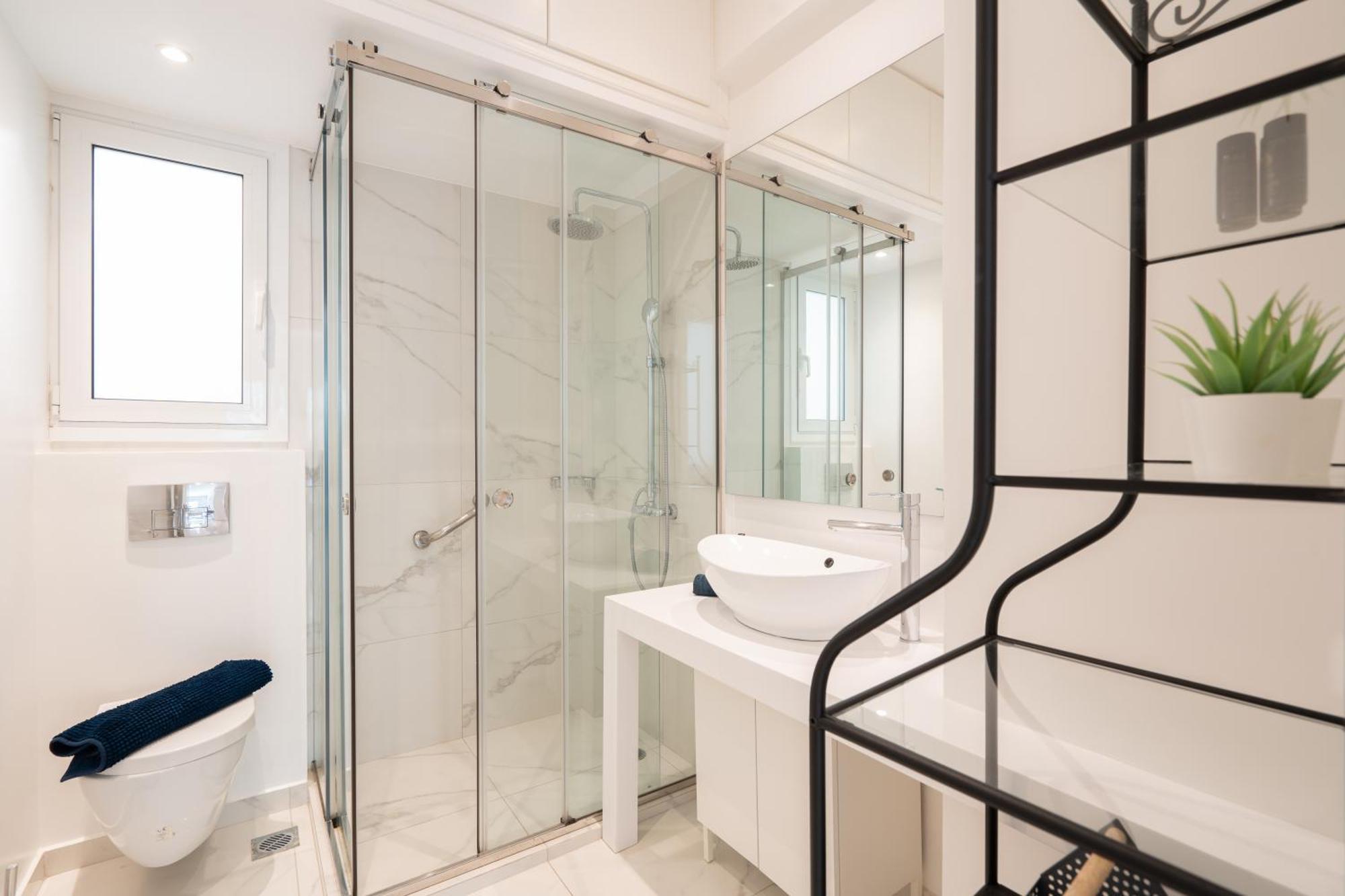 Sophisticated Modern Apt In Athens Center 외부 사진