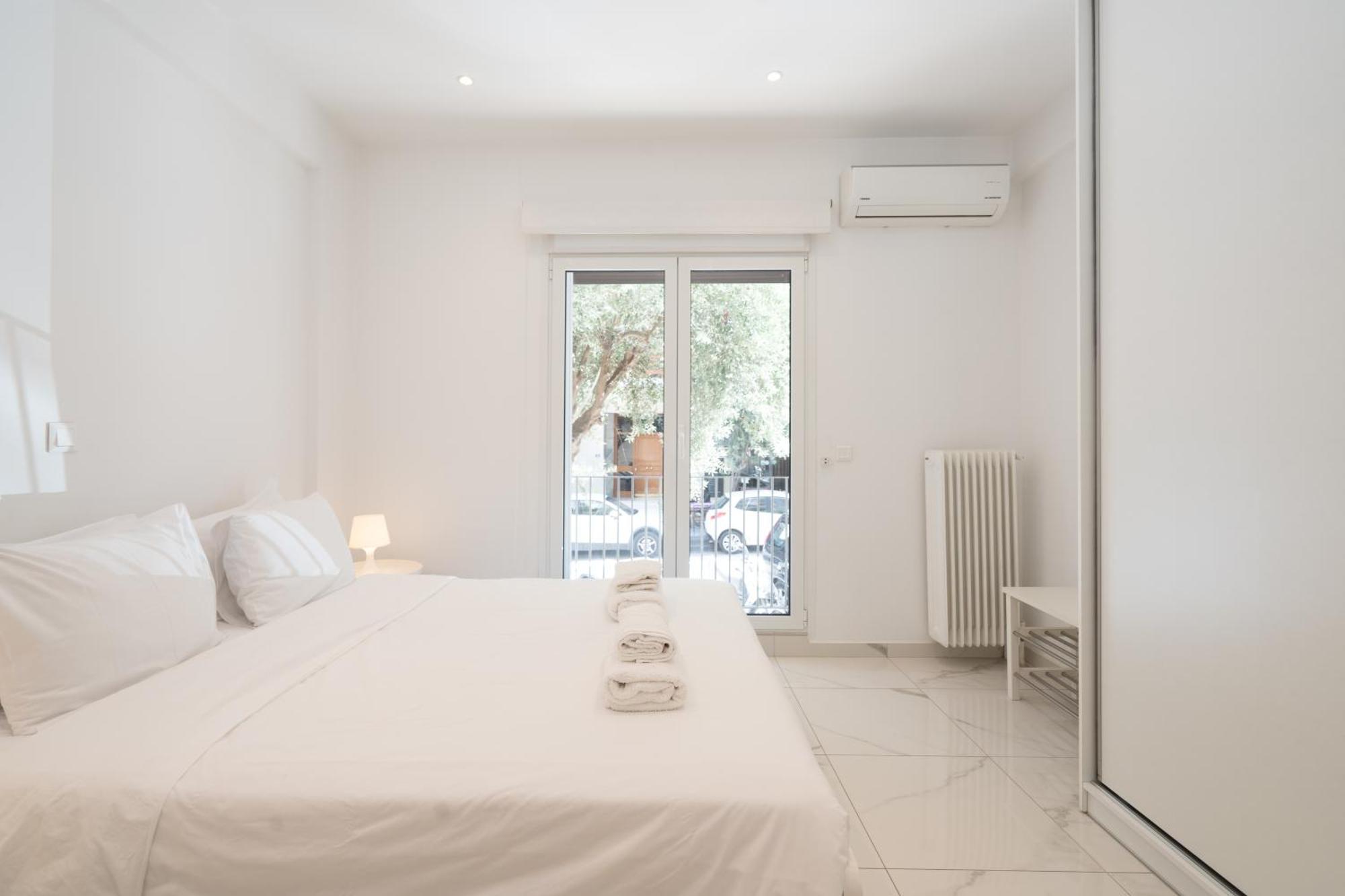 Sophisticated Modern Apt In Athens Center 외부 사진